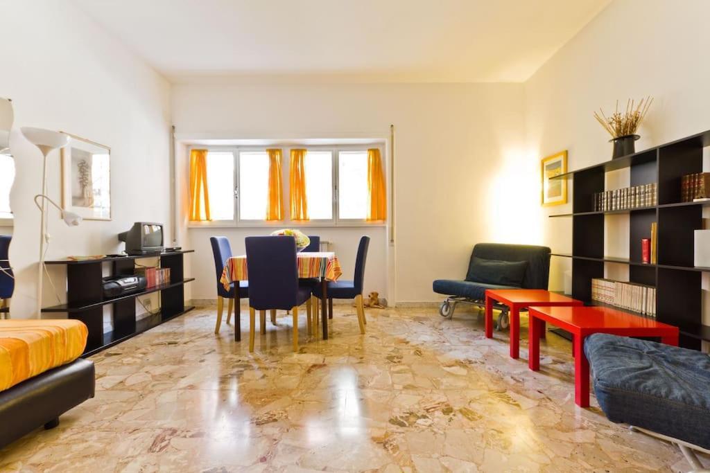 A Casa Di Pe' Casa Vacanze Рим Екстер'єр фото