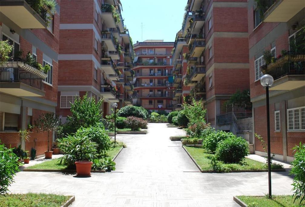 A Casa Di Pe' Casa Vacanze Рим Екстер'єр фото